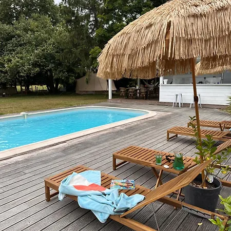 Romantique Petite Chaumiere Pres De Guerande Σπίτι διακοπών *